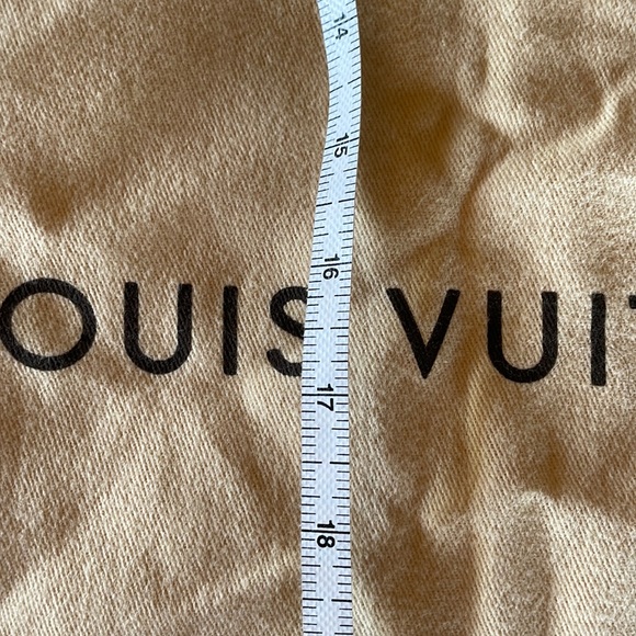 Louis Vuitton handbag dust storage bag - Picture 2 of 6